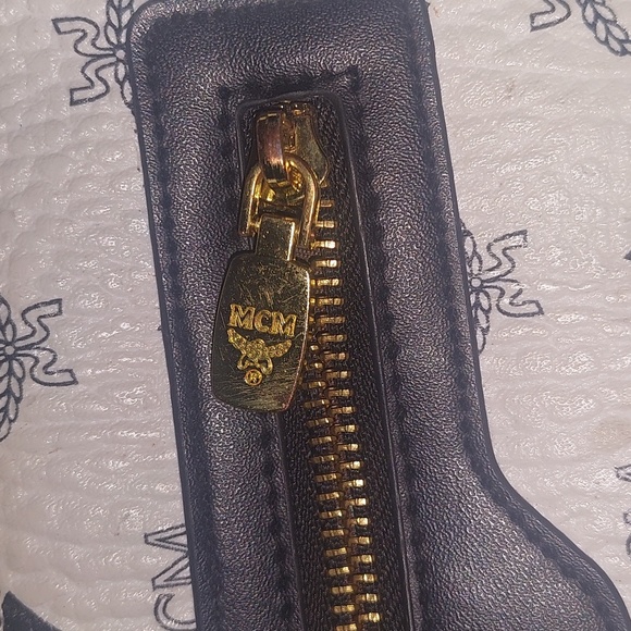 MCM Bag - Picture 4 of 6